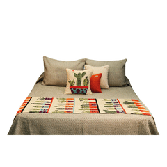 . Pie de cama Cactus .