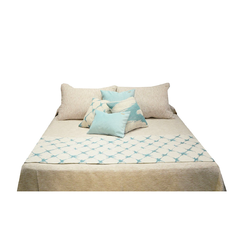 . Pie de cama + 2 fundas de almohadón Louis .