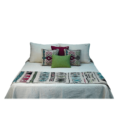 . Pie de cama Huyuni .