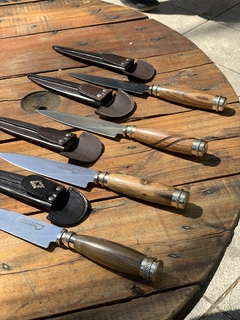 Cuchillos con mango de Madera y Alpaca en internet