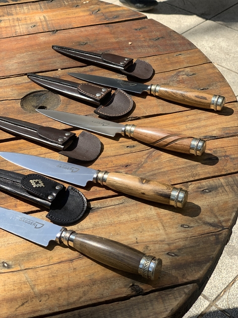Cuchillos con mango de Madera y Alpaca