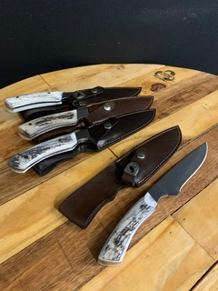 Cuchillo con mango de cuerno de ciervo - comprar online