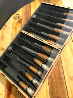Juego de cuchillos y tenedor - comprar online