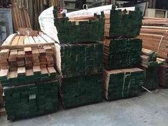 Tirantes de 2x4 de saligna
