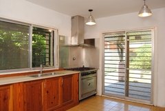 CASA EN VENTA LOTE DE 1000 MTS. INGENIERO MASCHWITZ en internet