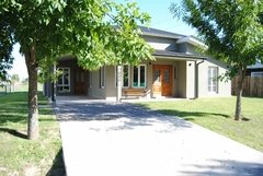 CASA EN VENTA LOTE DE 660 MTS. BARRIO SANTA ISABEL ING. MASCHWITZ