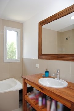 CASA EN VENTA LOTE DE 660 MTS. BARRIO SANTA ISABEL ING. MASCHWITZ