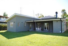 CASA EN VENTA LOTE DE 660 MTS. BARRIO SANTA ISABEL ING. MASCHWITZ - Gastalo Aca