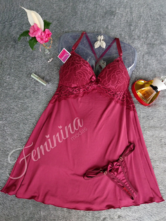 Camisola com bojo e renda
