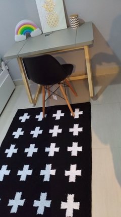 Tapete Preto Quarto Infantil Moderno - Oficina da Roça