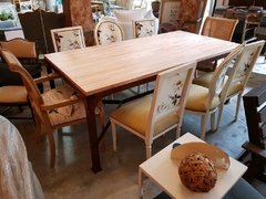 Mesa en hierro y madera en internet