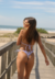 Less bikini Malibu en internet