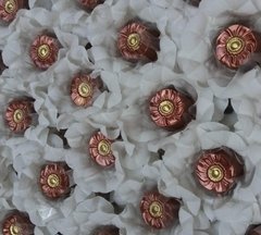 fabric-flower-wrappers-for-wedding-sweets-aline