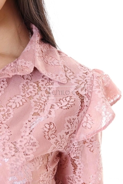 Camisa alfaiataria renda cor rosa - REF 202068 na internet