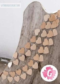 Imagen de Guirnalda de corazones cosida