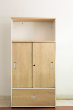 Armario con estante, 2 puertas corredizas y 1 cajón