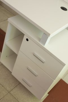 Estación de Trabajo Workstation 1 Puesto con 3 Cajones - AyP Equipamientos