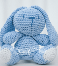 Muñeco tejido de apego - Conejito - comprar online