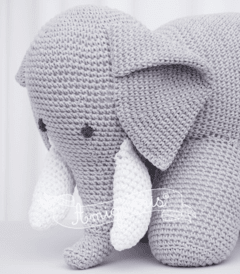 Muñeco tejido de apego - Elefante