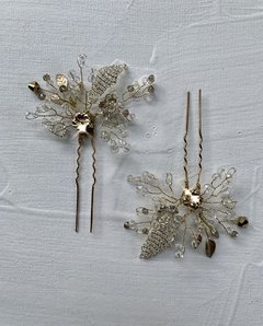 Horquilla floral de jengibre gold Estilo 75522 - Novias Romina Albizu