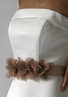 Cinturón flores de organza Estilo L6002