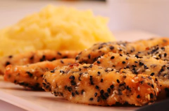 Chicken fingers con puré - comprar online