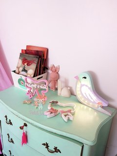 Imagen de Moño organizador en madera de vinchas elásticas y gomitas para el cabello