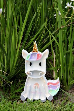 UNICORNIO - en Madera y luces Led a Pilas