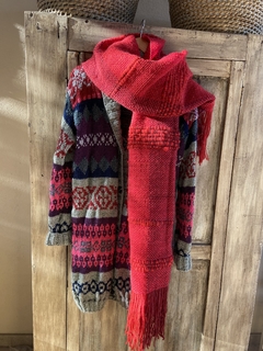 Imagen de FIORE Saco, azules,grises y rojos.