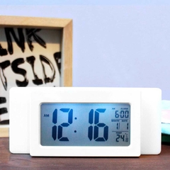 RELOJ DESPERTADOR DIGITAL BLANCO - comprar online