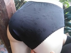 Lena, la trusa culotte de lujo en internet