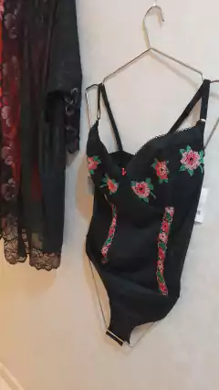 body perlea - comprar online