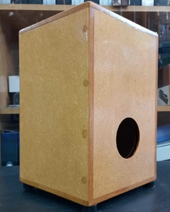 Plismo Cajon Peruano Mini Mdf Tapa De Guatambú en internet