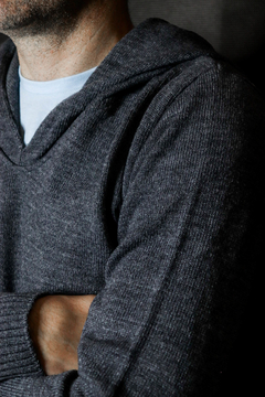 Sweater capucha Robins - tienda online