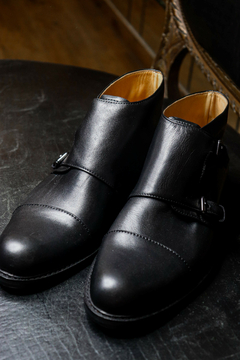 Bota dos hebillas - comprar online