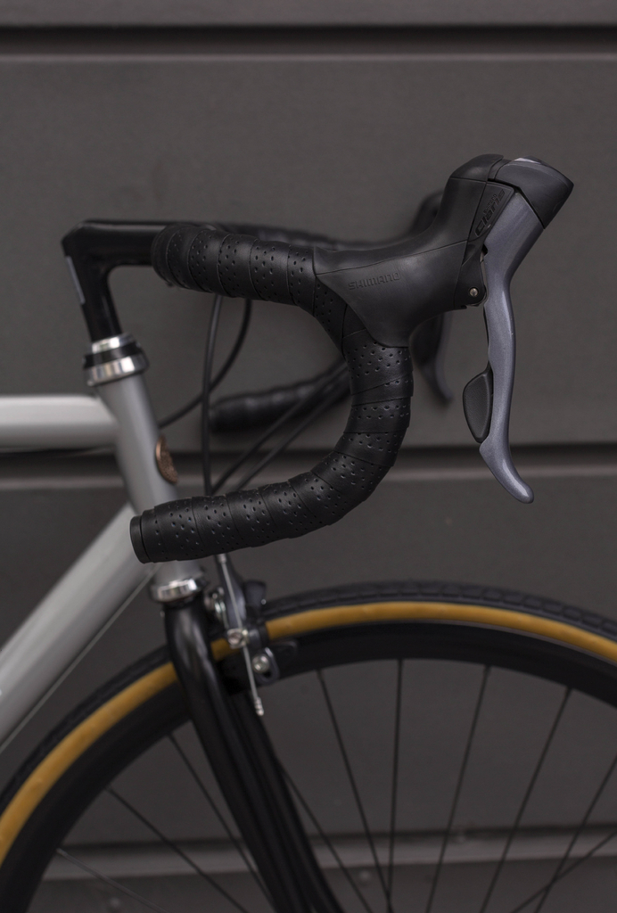 Classic Series: ROAD (Tubería Dedaccai)- Shimano Claris (2x8)