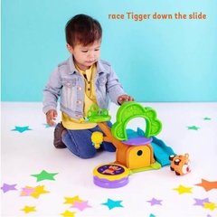Pista Autos Disney Arbol De Winnie Pooh Bright Starts 10910 en internet