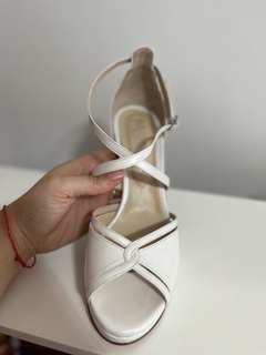 ANNE TITA CRUZ - comprar online
