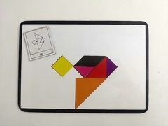 ACCESORIO. Tamaño A3. Placa 3 en 1. Magnética + p/marcadores + pizarra tiza.