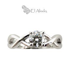 1363. Anillo en oro blanco 18k.