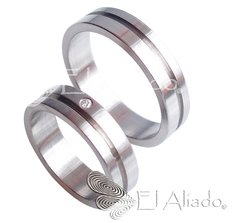 387. Argollas de matrimonio en acero.