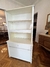 Mueble laqueado usado