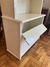 Mueble laqueado usado en internet