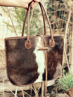 Cowhide gateada