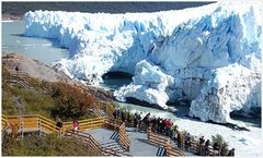 Imagen de Paquete con traslados : AVENTURA EN EL GL MORENO CON NAVEGACIÓN FRENTE AL GLACIAR hasta el 30/09/23