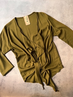 Blusa Selva en internet