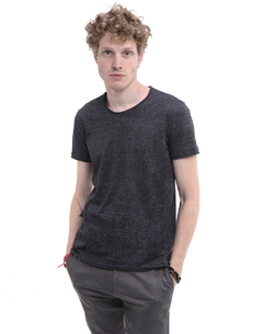 Remera Poolside