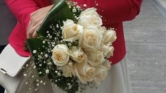 Ramo de rosas blancas
