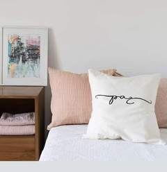 Par de almohadones LIVE con frases en internet