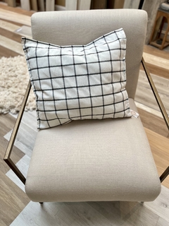 Almohadon Tusor Crudo a cuadros Negros - comprar online